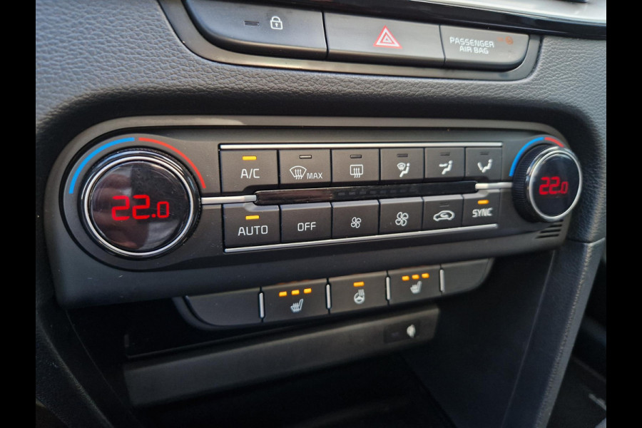 Kia Ceed Sportswagon 1.5 T-GDi GT-Line | Dodehoek | Pano | Stoelverwarming | PDC | Clima | Camera |