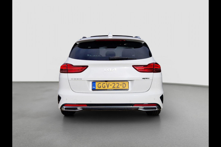 Kia Ceed Sportswagon 1.5 T-GDi GT-Line | Dodehoek | Pano | Stoelverwarming | PDC | Clima | Camera |