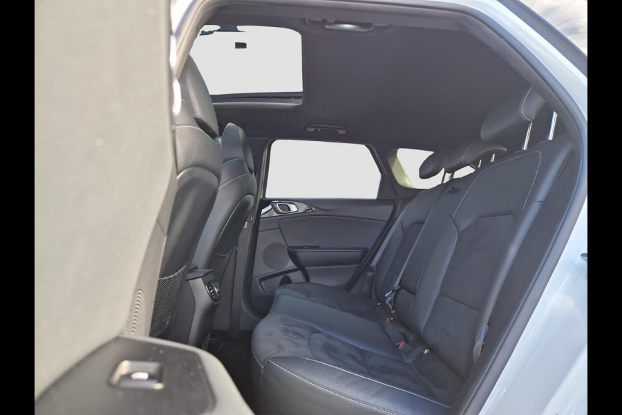 Kia Ceed Sportswagon 1.5 T-GDi GT-Line | Dodehoek | Pano | Stoelverwarming | PDC | Clima | Camera |