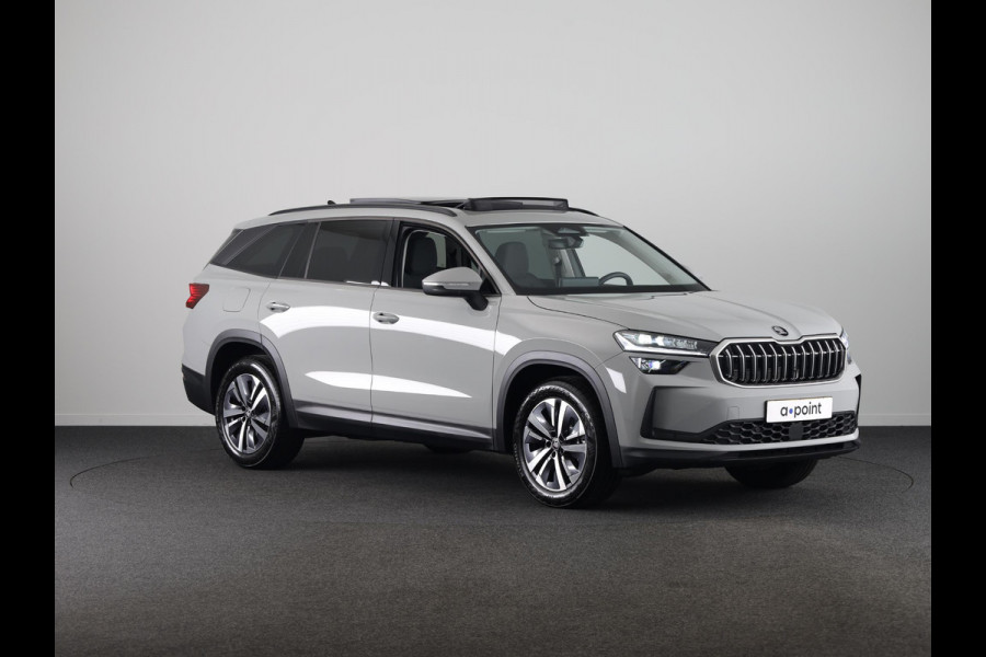 Škoda Kodiaq 1.5 TSI MHEV Business Edition 7p. 150 pk Automaat (DSG) | 7-Persoons | Panoramadak | Led Matrix | Trekhaak (wegklapbaar) | Adaptive Cruise | Dode hoek sensoren | Elek. stoel Škoda Kodiaq 1.5 TSI MHEV Business Edition 7p. 150 pk Automaat (DSG) | 7-Persoons | Panoramadak | Led Matrix | Trekhaak (wegklapbaar) | Adaptive Cruise | Dode hoek sensoren | Elek. stoel