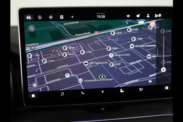 Škoda Kodiaq 1.5 TSI MHEV Business Edition 7p. 150 pk Automaat (DSG) | 7-Persoons | Panoramadak | Led Matrix | Trekhaak (wegklapbaar) | Adaptive Cruise | Dode hoek sensoren | Elek. stoel Škoda Kodiaq 1.5 TSI MHEV Business Edition 7p. 150 pk Automaat (DSG) | 7-Persoons | Panoramadak | Led Matrix | Trekhaak (wegklapbaar) | Adaptive Cruise | Dode hoek sensoren | Elek. stoel