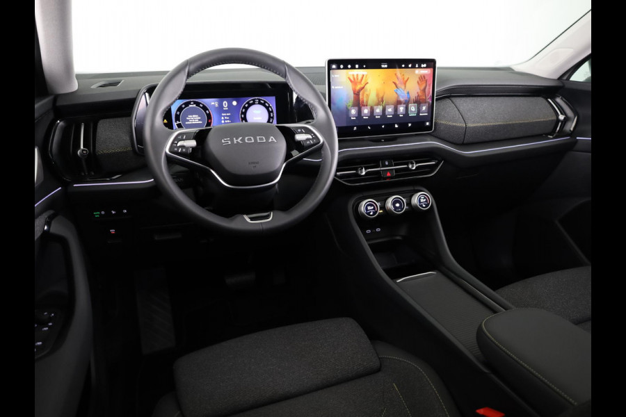 Škoda Kodiaq 1.5 TSI MHEV Business Edition 7p. 150 pk Automaat (DSG) | 7-Persoons | Panoramadak | Led Matrix | Trekhaak (wegklapbaar) | Adaptive Cruise | Dode hoek sensoren | Elek. stoel Škoda Kodiaq 1.5 TSI MHEV Business Edition 7p. 150 pk Automaat (DSG) | 7-Persoons | Panoramadak | Led Matrix | Trekhaak (wegklapbaar) | Adaptive Cruise | Dode hoek sensoren | Elek. stoel