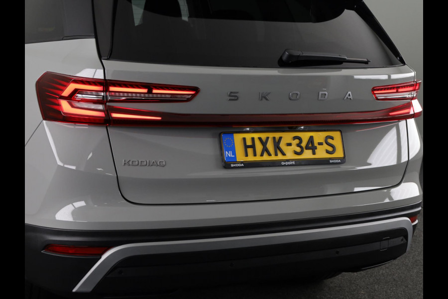 Škoda Kodiaq 1.5 TSI MHEV Business Edition 7p. 150 pk Automaat (DSG) | 7-Persoons | Panoramadak | Led Matrix | Trekhaak (wegklapbaar) | Adaptive Cruise | Dode hoek sensoren | Elek. stoel Škoda Kodiaq 1.5 TSI MHEV Business Edition 7p. 150 pk Automaat (DSG) | 7-Persoons | Panoramadak | Led Matrix | Trekhaak (wegklapbaar) | Adaptive Cruise | Dode hoek sensoren | Elek. stoel