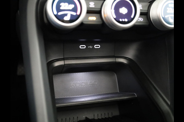 Škoda Kodiaq 1.5 TSI MHEV Business Edition 7p. 150 pk Automaat (DSG) | 7-Persoons | Panoramadak | Led Matrix | Trekhaak (wegklapbaar) | Adaptive Cruise | Dode hoek sensoren | Elek. stoel Škoda Kodiaq 1.5 TSI MHEV Business Edition 7p. 150 pk Automaat (DSG) | 7-Persoons | Panoramadak | Led Matrix | Trekhaak (wegklapbaar) | Adaptive Cruise | Dode hoek sensoren | Elek. stoel