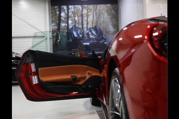 Ferrari 488 3.9 GTB HELE | Rosso Fuoco - Historie - Cuoio