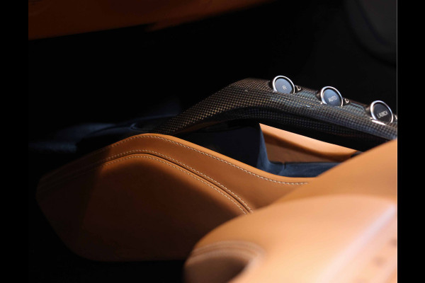 Ferrari 488 3.9 GTB HELE | Rosso Fuoco - Historie - Cuoio