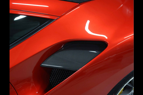 Ferrari 488 3.9 GTB HELE | Rosso Fuoco - Historie - Cuoio