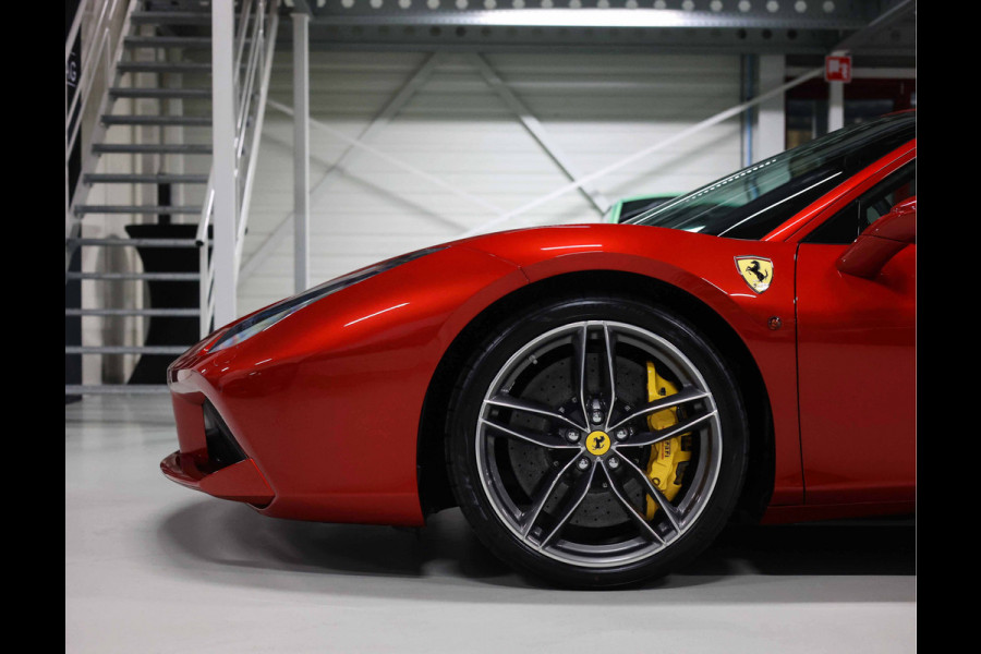 Ferrari 488 3.9 GTB HELE | Rosso Fuoco - Historie - Cuoio