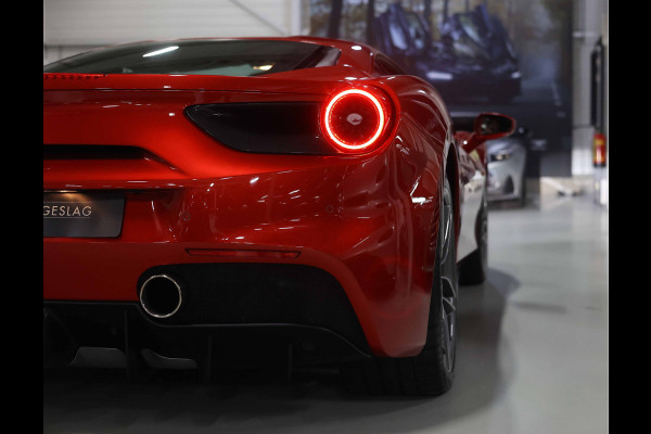 Ferrari 488 3.9 GTB HELE | Rosso Fuoco - Historie - Cuoio