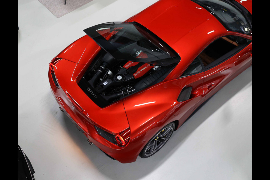 Ferrari 488 3.9 GTB HELE | Rosso Fuoco - Historie - Cuoio