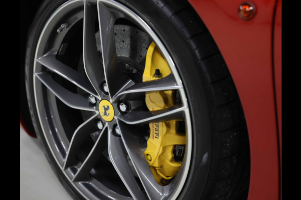 Ferrari 488 3.9 GTB HELE | Rosso Fuoco - Historie - Cuoio