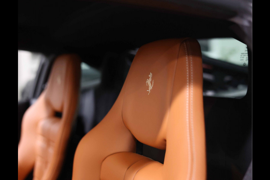 Ferrari 488 3.9 GTB HELE | Rosso Fuoco - Historie - Cuoio