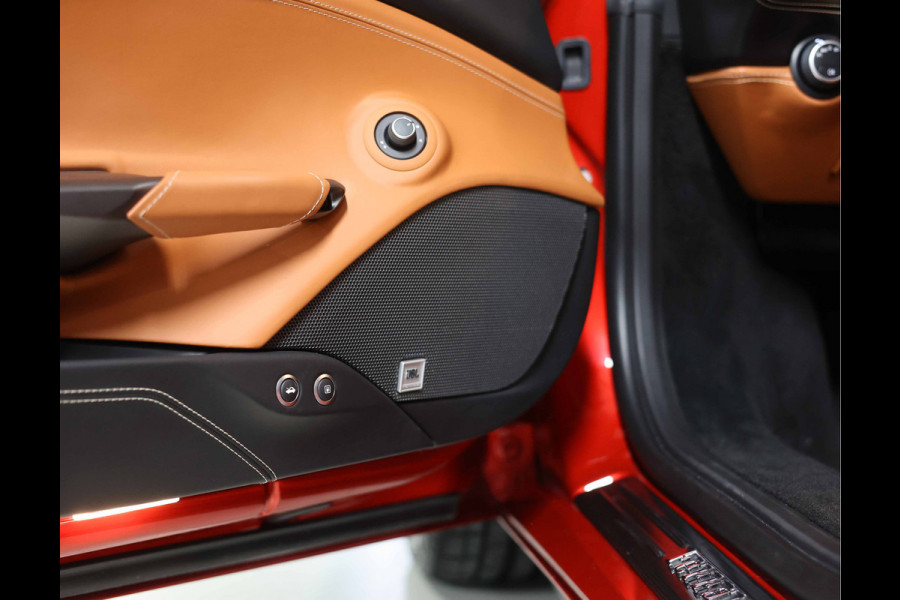 Ferrari 488 3.9 GTB HELE | Rosso Fuoco - Historie - Cuoio