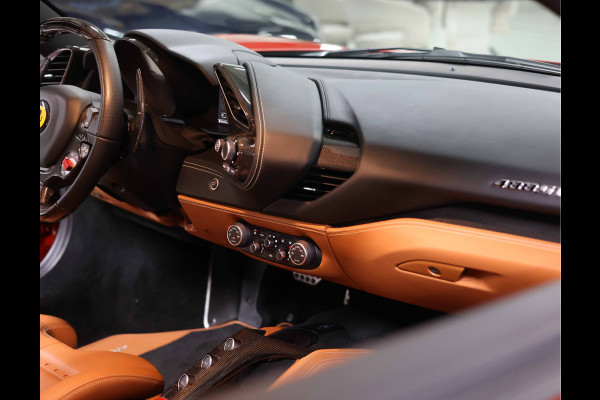 Ferrari 488 3.9 GTB HELE | Rosso Fuoco - Historie - Cuoio