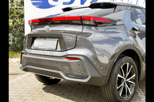 Toyota C-HR 2.0 Plug-in Hybrid 220 Dynamic | ACC | Camera | Navi XL | Keyless | Winter-Pakket | 18 inch Toyota C-HR 2.0 Plug-in Hybrid 220 Dynamic | ACC | Camera | Navi XL | Keyless | Winter-Pakket | 18 inch