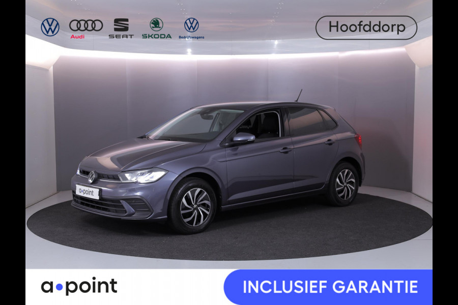 Volkswagen Polo 1.0 TSI Life Edition 95 pk | Verlengde garantie | Navigatie via App | Autom. airco | Parkeersensoren achter | Achteruitrijcamera | Adaptieve cruise control | Volkswagen Polo 1.0 TSI Life Edition 95 pk | Verlengde garantie | Navigatie via App | Autom. airco | Parkeersensoren achter | Achteruitrijcamera | Adaptieve cruise control |