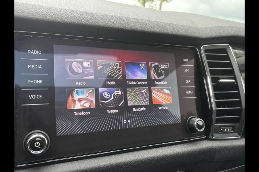 Škoda Kodiaq 1.5 TSI Style Business 7persoons | Automaat | Pano | Elektrische Trekhaak Škoda Kodiaq 1.5 TSI Style Business 7persoons | Automaat | Pano | Elektrische Trekhaak