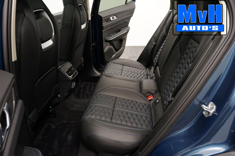 Lynk & Co 01 1.5 Hybride|FULL BLACK XXL|LEER|360°CAM|NAP Lynk & Co 01 1.5 Hybride|FULL BLACK XXL|LEER|360°CAM|NAP