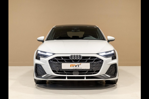 Audi A3 Sportback 35 TFSI S edition / 150pk / Panorama dak / Sonos / Achteruitrij camera /