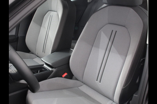 Seat Leon 1.0 eTSI 110pk DSG Style Navigatie Apple Carplay/ Android Auto Camera Parkeersensoren Stoel- en stuurverwarming Cruise Control Virtual Cockpit Climate Control Seat Leon 1.0 eTSI 110pk DSG Style Navigatie Apple Carplay/ Android Auto Camera Parkeersensoren Stoel- en stuurverwarming Cruise Control Virtual Cockpit Climate Control