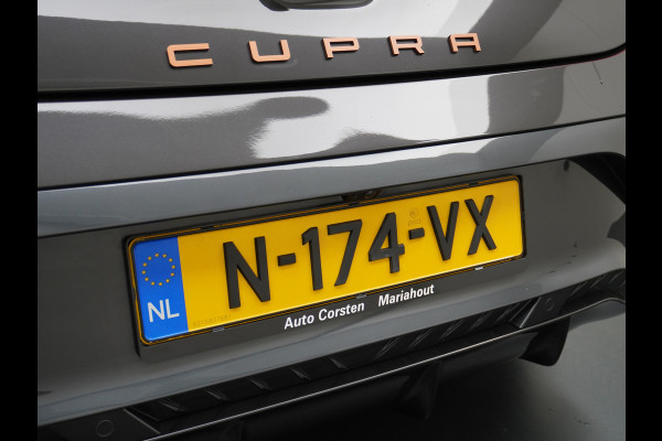 CUPRA Born Adrenaline One 62kWh 3 Fase 204PK SOH 92% Sport Stoelen+Verwarmd Apple Carplay Android Adap.Cruise Navi Camera 19" Pdc-a+v LED ParkAssist Ecc Keyless Advanced Front assist Sport-Onderstel Onlineservices Privacy Glas E-sound luidspr v e-call Led AEB Bots-Waarsch. ASR ESP Uitwijk-Assistent Verkeersbord-Detectie Origineel Nederlandse Auto thuis tot 11kwh laden! CUPRA Born Adrenaline One 62kWh 3 Fase 204PK SOH 92% Sport Stoelen+Verwarmd Apple Carplay Android Adap.Cruise Navi Camera 19" Pdc-a+v LED ParkAssist Ecc Keyless Advanced Front assist Sport-Onderstel Onlineservices Privacy Glas E-sound luidspr v e-call Led AEB Bots-Waarsch. ASR ESP Uitwijk-Assistent Verkeersbord-Detectie Origineel Nederlandse Auto thuis tot 11kwh laden!