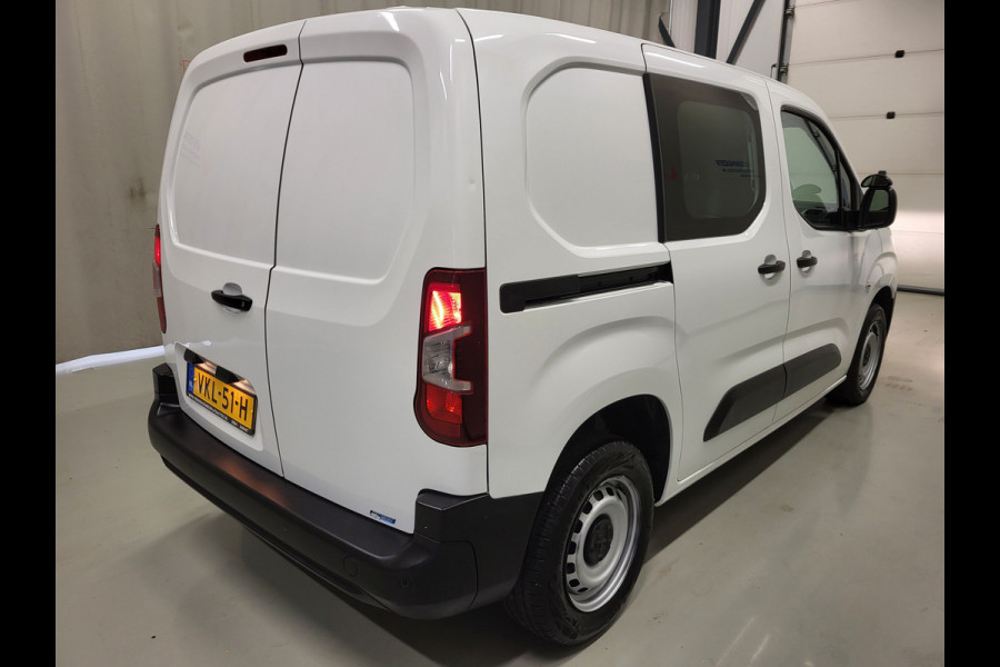 Peugeot Partner 1.2PureTech 111pk Benzine!