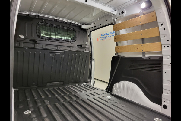 Peugeot Partner 1.2PureTech 111pk Benzine!