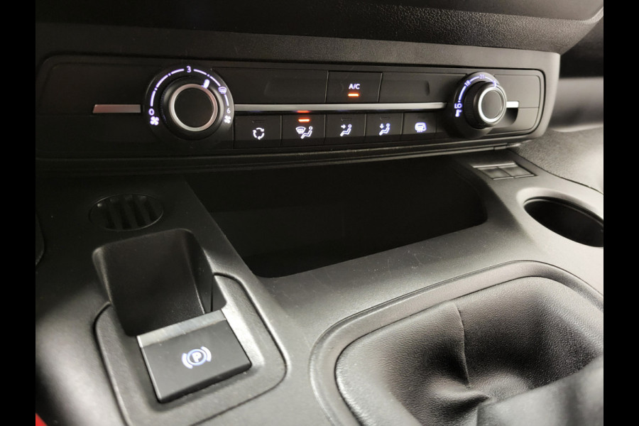 Peugeot Partner 1.2PureTech 111pk Benzine!