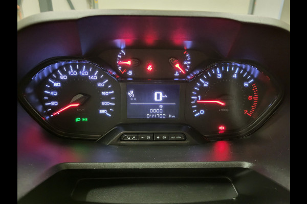 Peugeot Partner 1.2PureTech 111pk Benzine!