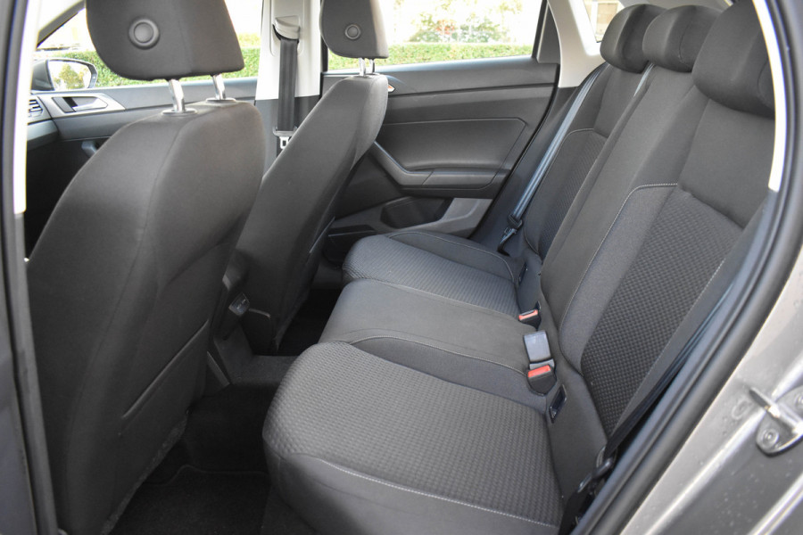 Volkswagen Polo 1.0 TSI Comfortline | NL Auto | ACC | Carplay | Camera | NAVI | DAB Volkswagen Polo 1.0 TSI Comfortline | NL Auto | ACC | Carplay | Camera | NAVI | DAB