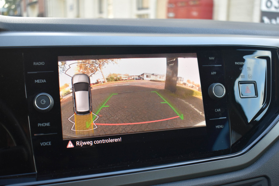 Volkswagen Polo 1.0 TSI Comfortline | NL Auto | ACC | Carplay | Camera | NAVI | DAB Volkswagen Polo 1.0 TSI Comfortline | NL Auto | ACC | Carplay | Camera | NAVI | DAB