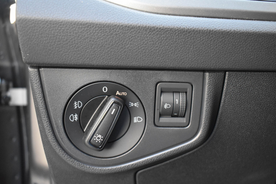 Volkswagen Polo 1.0 TSI Comfortline | NL Auto | ACC | Carplay | Camera | NAVI | DAB Volkswagen Polo 1.0 TSI Comfortline | NL Auto | ACC | Carplay | Camera | NAVI | DAB