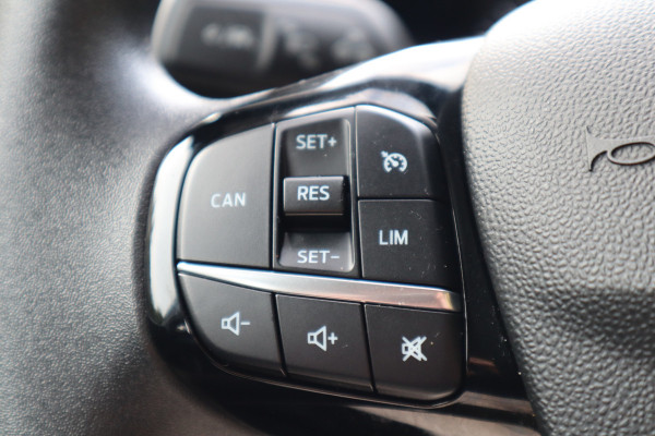 Ford Fiesta 1.0 EcoBoost Connected | Ford Fiesta 1.0 EcoBoost Connected |