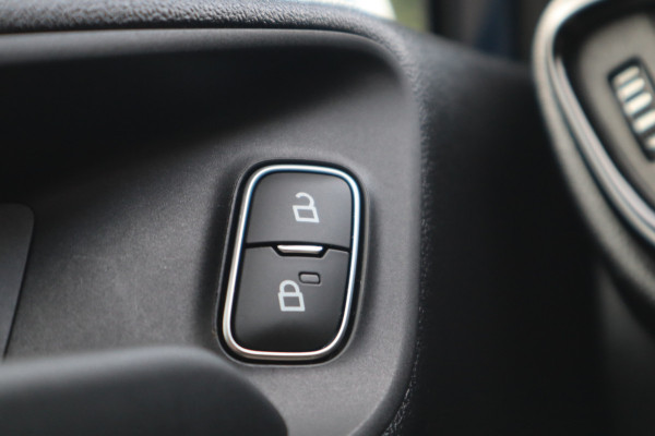 Ford Fiesta 1.0 EcoBoost Connected | Ford Fiesta 1.0 EcoBoost Connected |