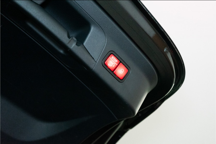 Mercedes-Benz GLC Coupé 300 4MATIC AMG Premium+ Facelift 259PK | Designo | Burmester | Sfeer | VOL OPTIE! 12 MND Garantie Mercedes-Benz GLC Coupé 300 4MATIC AMG Premium+ Facelift 259PK | Designo | Burmester | Sfeer | VOL OPTIE! 12 MND Garantie