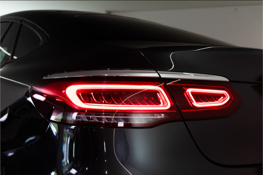 Mercedes-Benz GLC Coupé 300 4MATIC AMG Premium+ Facelift 259PK | Designo | Burmester | Sfeer | VOL OPTIE! 12 MND Garantie Mercedes-Benz GLC Coupé 300 4MATIC AMG Premium+ Facelift 259PK | Designo | Burmester | Sfeer | VOL OPTIE! 12 MND Garantie