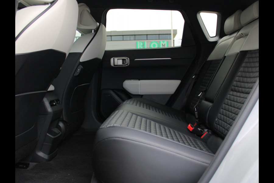 Kia EV4 GT-PlusLine 81.4 kWh Leverbaar in 2025 | HUD | Harman Kardon | Pano dak | Stoel en stuurverwarming | Geheugenfunctie bestuurdersstoel | Kia EV4 GT-PlusLine 81.4 kWh Leverbaar in 2025 | HUD | Harman Kardon | Pano dak | Stoel en stuurverwarming | Geheugenfunctie bestuurdersstoel |