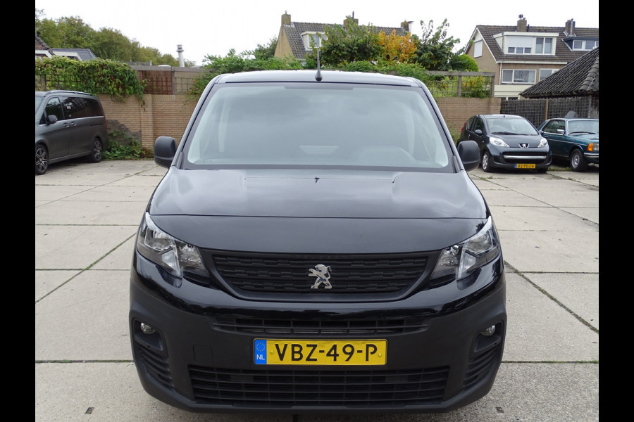 Peugeot Partner 1.5 BlueHDI Premium Euro 6 Peugeot Partner 1.5 BlueHDI Premium Euro 6