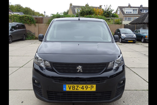 Peugeot Partner 1.5 BlueHDI Premium Euro 6 Peugeot Partner 1.5 BlueHDI Premium Euro 6