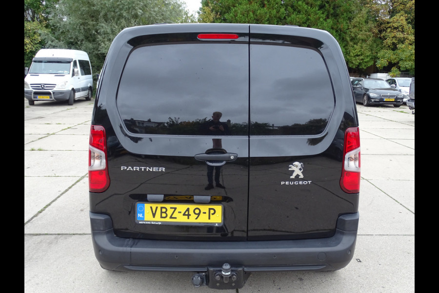 Peugeot Partner 1.5 BlueHDI Premium Euro 6 Peugeot Partner 1.5 BlueHDI Premium Euro 6