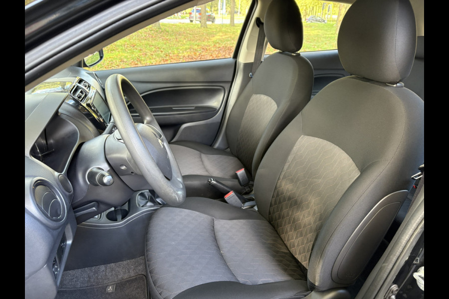 Mitsubishi Space Star 1.2 Cool+ BTW AUTO. NAP Mitsubishi Space Star 1.2 Cool+ BTW AUTO. NAP