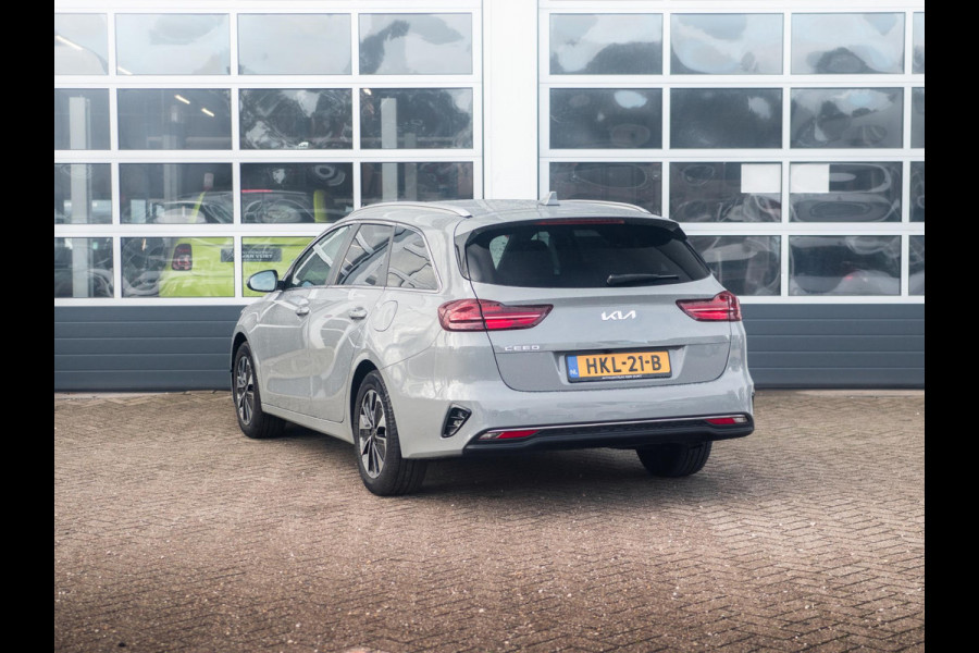 Kia Ceed Sportswagon 1.0 T-GDi MHEV Design Edition l navigatie l stoel en stuurwielverwarming l EL. kofferklep l JBL premium Sound Kia Ceed Sportswagon 1.0 T-GDi MHEV Design Edition l navigatie l stoel en stuurwielverwarming l EL. kofferklep l JBL premium Sound