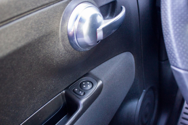 Fiat 500 1.4 T-Jet Abarth 595 70th Anniversary | Prijs rijklaar incl. 12 mnd garantie |17"Lmv Navi Carplay Bluetooth DAB Fiat 500 1.4 T-Jet Abarth 595 70th Anniversary | Prijs rijklaar incl. 12 mnd garantie |17"Lmv Navi Carplay Bluetooth DAB