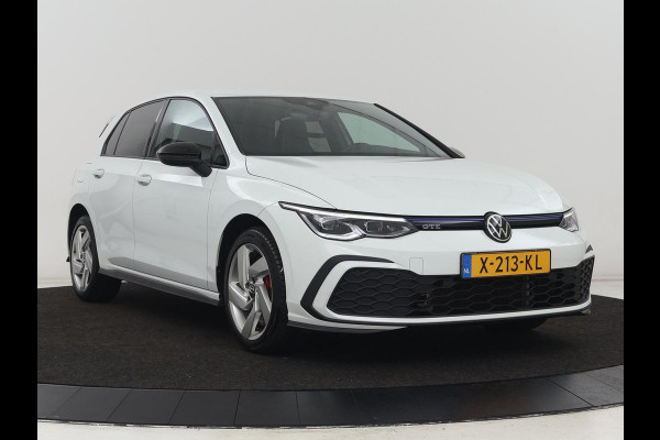 Volkswagen Golf 1.4 eHybrid GTE | Camera | Adaptive cruise | Carplay | Navigatie | Sportstoelen | Full LED | Sfeerverlichting | PHEV