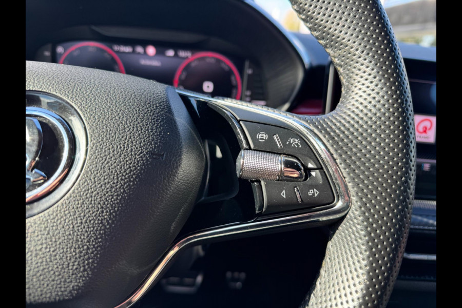 Škoda Fabia 1.5 TSI 150 PK Monte Carlo DSG Camera Leder Led Keyless Škoda Fabia 1.5 TSI 150 PK Monte Carlo DSG Camera Leder Led Keyless