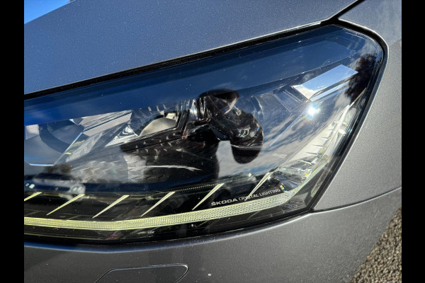 Škoda Fabia 1.5 TSI 150 PK Monte Carlo DSG Camera Leder Led Keyless Škoda Fabia 1.5 TSI 150 PK Monte Carlo DSG Camera Leder Led Keyless