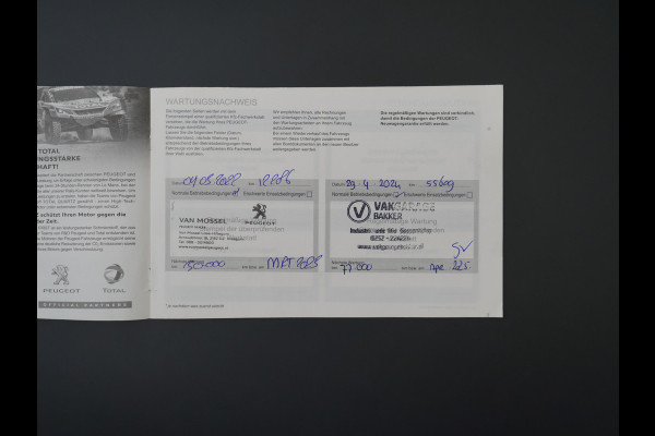 Peugeot e-2008 EV GT Line 50kWh Pano-dak SOH 95% Apple Carplay Android PDC-a+v 360°Camera Navi Ecc Cruise Control Pdc Lmv DAB Privacy Glas Keyless Led Bluetooth € 45.000 nieuw! Peugeot e-2008 EV GT Line 50kWh Pano-dak SOH 95% Apple Carplay Android PDC-a+v 360°Camera Navi Ecc Cruise Control Pdc Lmv DAB Privacy Glas Keyless Led Bluetooth € 45.000 nieuw!