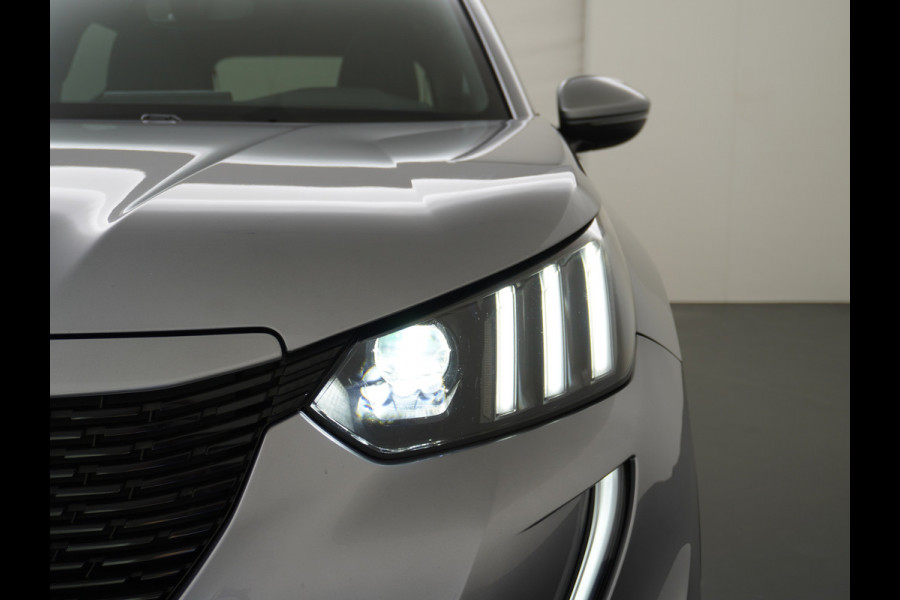 Peugeot e-2008 EV GT Line 50kWh Pano-dak SOH 95% Apple Carplay Android PDC-a+v 360°Camera Navi Ecc Cruise Control Pdc Lmv DAB Privacy Glas Keyless Led Bluetooth € 45.000 nieuw! Peugeot e-2008 EV GT Line 50kWh Pano-dak SOH 95% Apple Carplay Android PDC-a+v 360°Camera Navi Ecc Cruise Control Pdc Lmv DAB Privacy Glas Keyless Led Bluetooth € 45.000 nieuw!