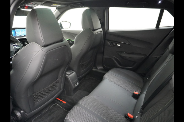 Peugeot e-2008 EV GT Line 50kWh Pano-dak SOH 95% Apple Carplay Android PDC-a+v 360°Camera Navi Ecc Cruise Control Pdc Lmv DAB Privacy Glas Keyless Led Bluetooth € 45.000 nieuw! Peugeot e-2008 EV GT Line 50kWh Pano-dak SOH 95% Apple Carplay Android PDC-a+v 360°Camera Navi Ecc Cruise Control Pdc Lmv DAB Privacy Glas Keyless Led Bluetooth € 45.000 nieuw!