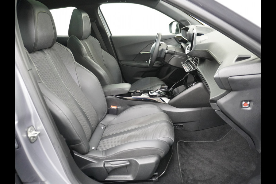 Peugeot e-2008 EV GT Line 50kWh Pano-dak SOH 95% Apple Carplay Android PDC-a+v 360°Camera Navi Ecc Cruise Control Pdc Lmv DAB Privacy Glas Keyless Led Bluetooth € 45.000 nieuw! Peugeot e-2008 EV GT Line 50kWh Pano-dak SOH 95% Apple Carplay Android PDC-a+v 360°Camera Navi Ecc Cruise Control Pdc Lmv DAB Privacy Glas Keyless Led Bluetooth € 45.000 nieuw!
